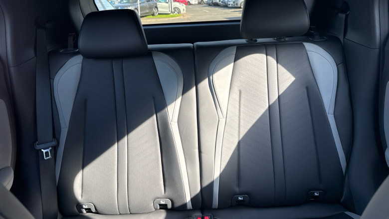 BYD Dolphin Surf 65kW Active 30kWh 5dr Auto Electric Hatchback